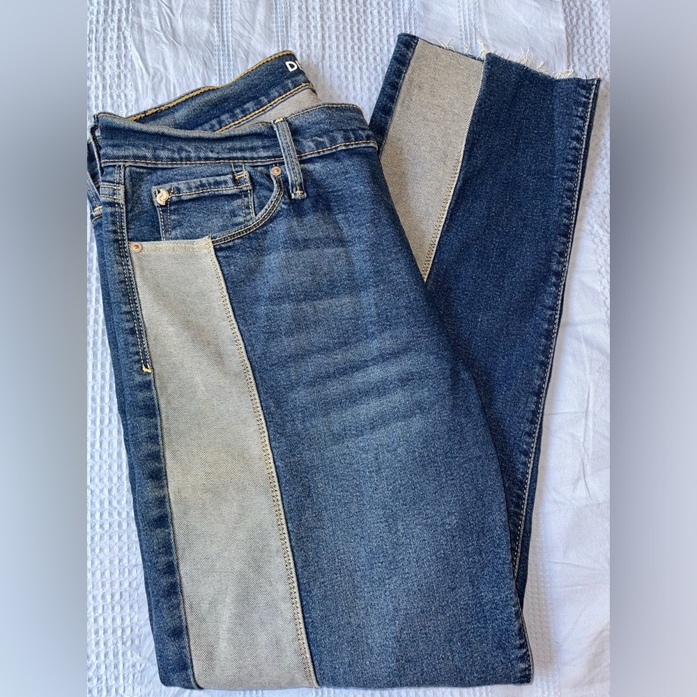 Denizen from Levi’s Jeans Size 11- W30